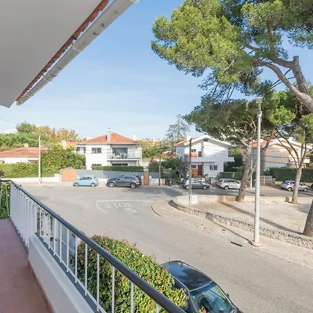 Lovely With 3 Bedrooms And Swimming Pool Villa *